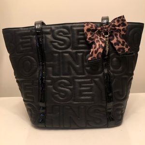 Betsey Johnson travel purse